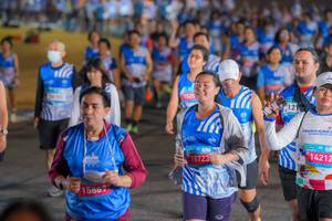 BIB: 15887, 1523, 1036, 15723, 121, 14212
                            <button type="button" onclick="openModal(23113244)" class="btn btn-primary btn-sm float-right btn-popup" data-toggle="modal" data-target=".modal-high-quality">
                        <i class="fas fa-shopping-cart"></i> Add to Cart
                    </button>
                                            <button type="button" onclick="isThisMe(23113244, true)" class="btn btn-success btn-sm float-right btn-popup btn-isme hidden" data-toggle="tooltip" data-placement="bottom" title="นี่คือรูปของคุณใช่ไหม คลิกที่นี่เพื่อเอาเข้าอัลบั้ม">
                        <i class="fas fa-plus"></i> Add to album
                    </button>
                    <button type="button" onclick="isThisMe(23113244, false)" class="btn btn-warning btn-sm float-right btn-popup btn-isnotme hidden">
                        <i class="fas fa-ban"></i> Remove from album
                    </button>